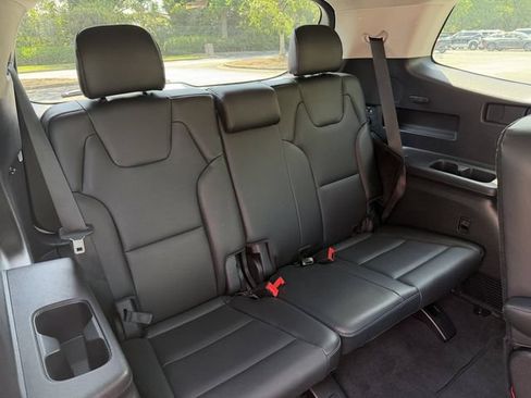 Certified 2024 Kia Telluride S w/ S Sunroof Package AWD/4WD image 33
