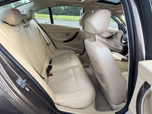 Used 2014 BMW 328i xDrive Sedan AWD/4WD image 12