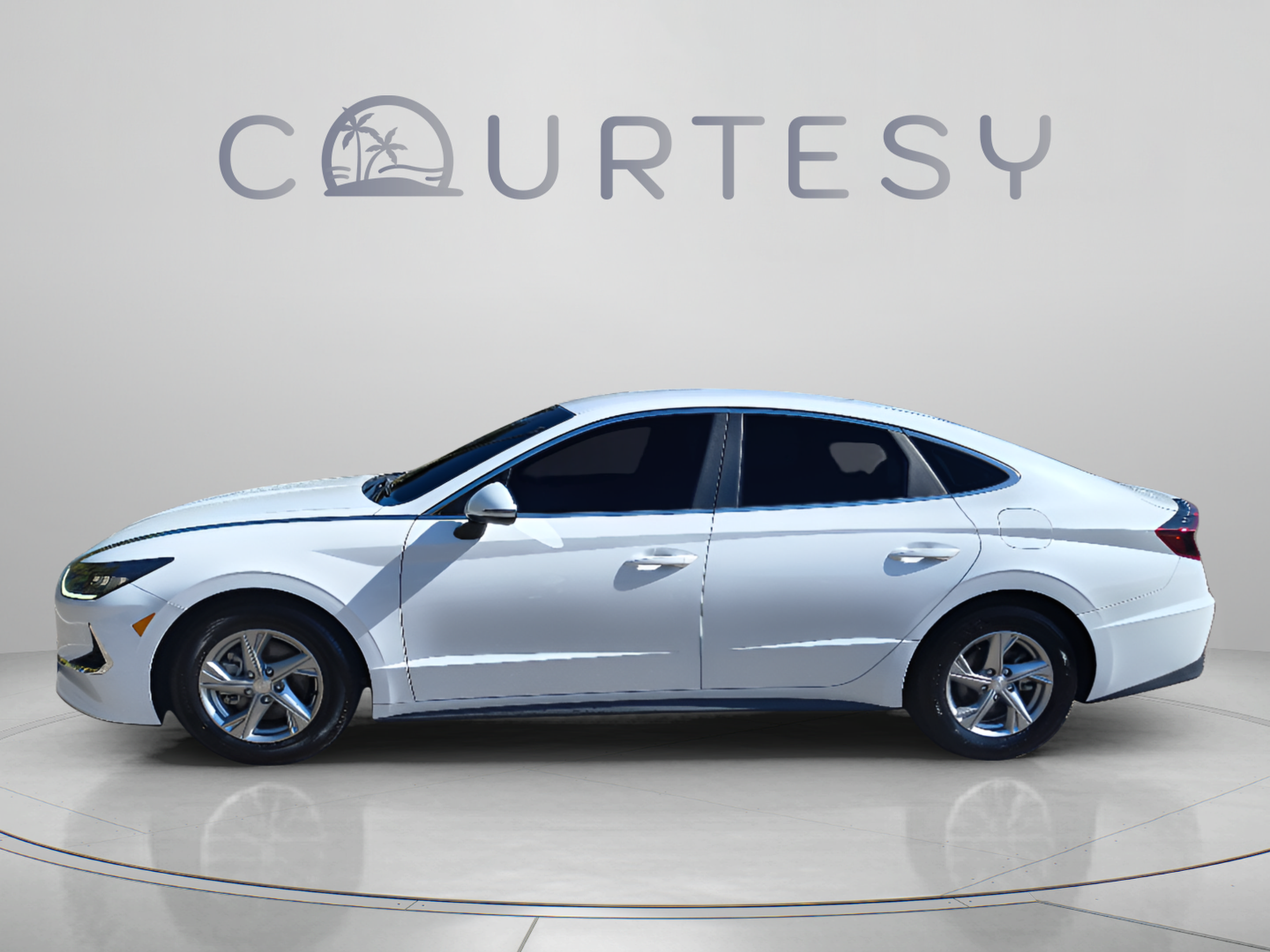 Certified 2022 Hyundai Sonata SE FWD image 2