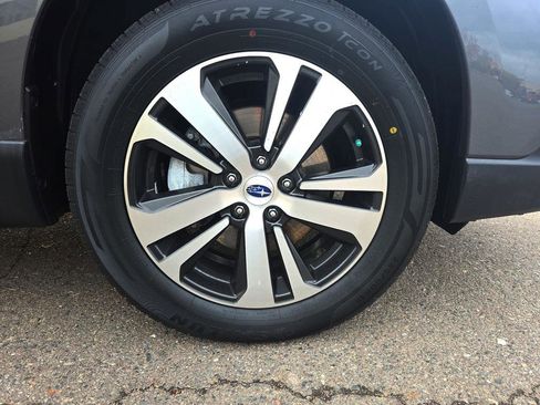 Used 2018 Subaru Outback 2.5i Limited image 36