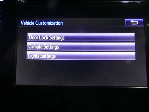 Used 2019 Toyota Corolla LE image 45