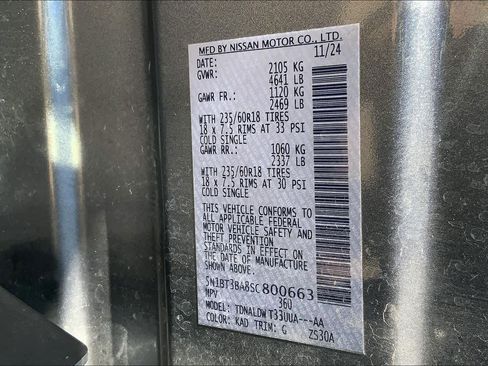 Used 2025 Nissan Rogue SV FWD image 31