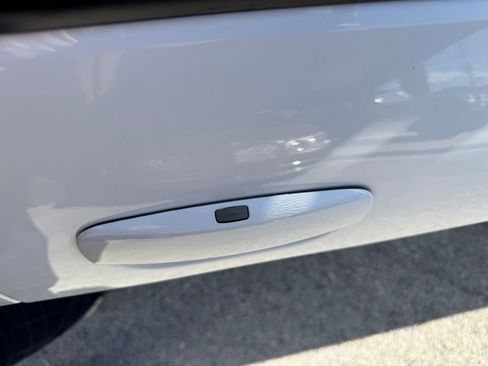 Used 2016 Dodge Challenger R/T w/ Blacktop Package image 35