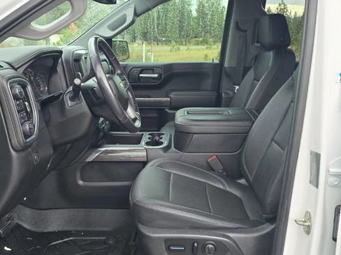 Used 2019 Chevrolet Silverado 1500 LTZ image 11