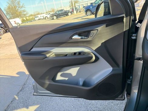 New 2027 Chevrolet Bolt LT w/ Comfort Package FWD image 31