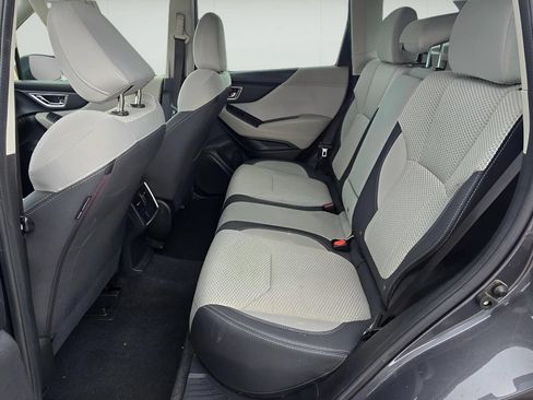 Used 2022 Subaru Forester Premium AWD/4WD image 26
