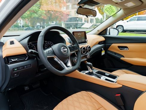 New 2025 Nissan Sentra SV w/ SV Premium Package image 22