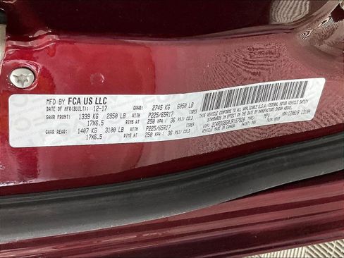 Used 2018 Dodge Grand Caravan SE FWD image 19