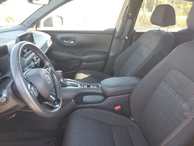 Used 2024 Honda HR-V Sport image 16