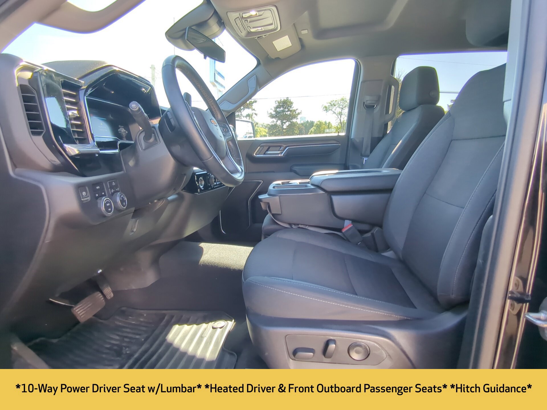 Used 2024 Chevrolet Silverado 1500 LT AWD/4WD image 17