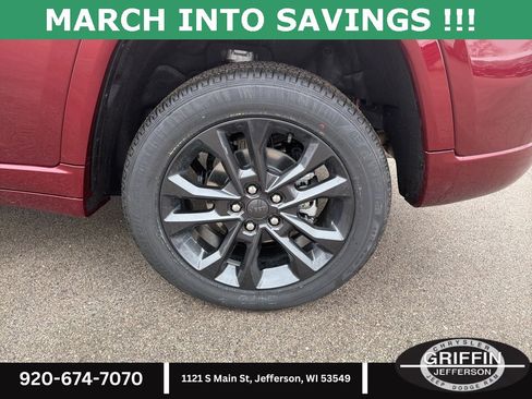 New 2026 Jeep Grand Cherokee Limited image 16