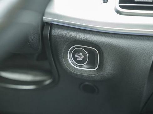 Certified 2024 Mercedes-Benz GLE 450e 4MATIC image 27