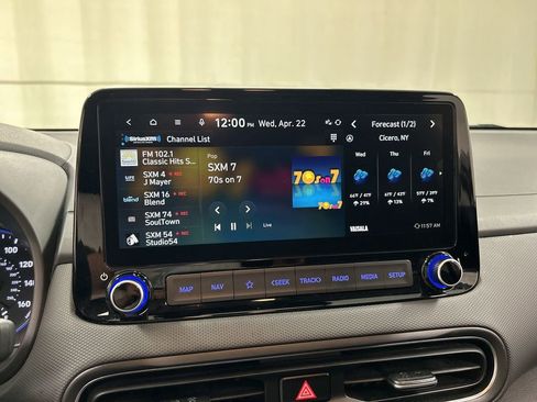 Used 2023 Hyundai Kona SEL AWD/4WD image 14