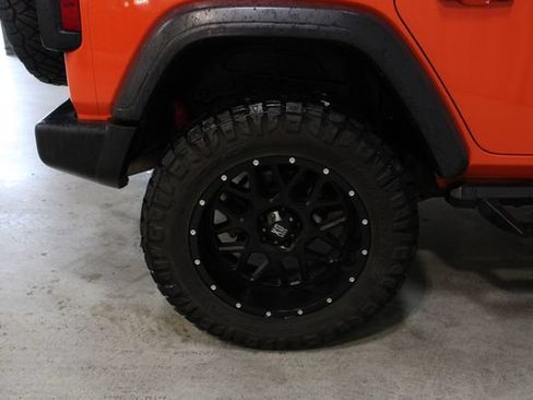 Used 2018 Jeep Wrangler Unlimited Sport S AWD/4WD image 26