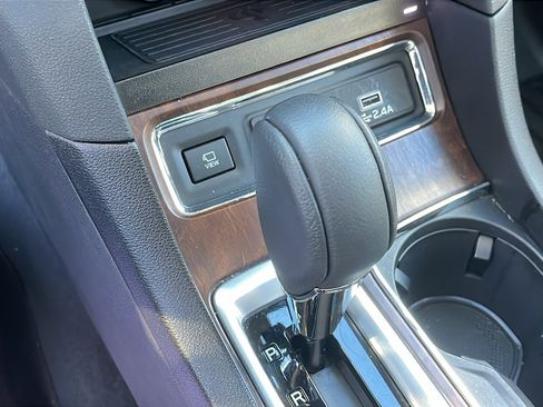 Certified 2025 Subaru Ascent Touring image 14