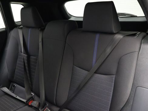 Certified 2023 Toyota Corolla Cross SE image 18