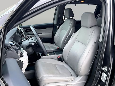 Used 2019 Honda Odyssey Elite image 8