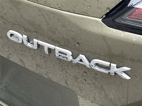 Used 2020 Subaru Outback Limited w/ Popular Package #2 AWD/4WD image 7