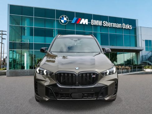 Used 2024 BMW X5 M60i AWD/4WD image 2