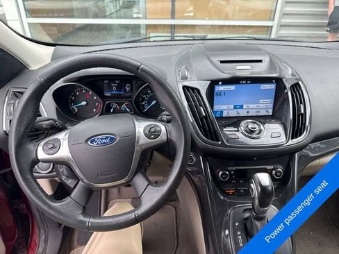 Used 2016 Ford Escape Titanium w/ Equipment Group 301A AWD/4WD image 19