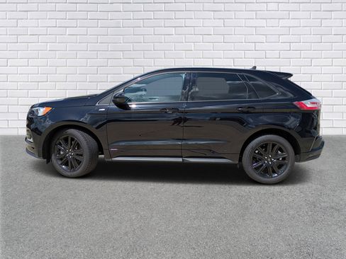 Used 2021 Ford Edge ST-Line image 2
