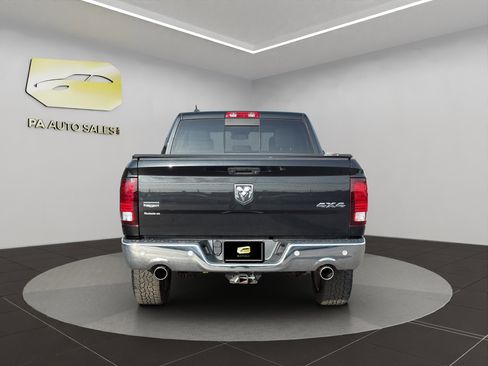 Used 2018 RAM 1500 Laramie w/ Convenience Group image 6