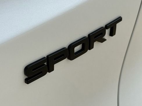 Used 2025 Honda CR-V Sport image 11