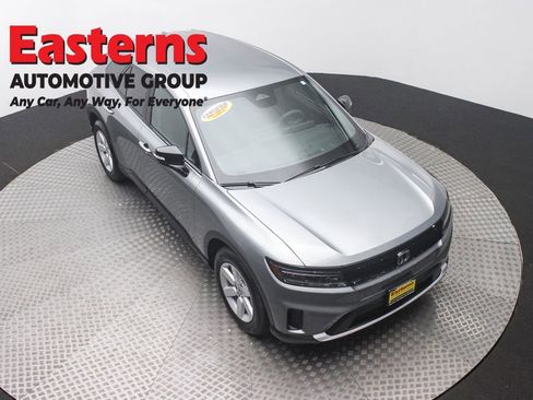 Used 2024 Honda Prologue EX image 3