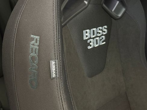 Used 2013 Ford Mustang Boss 302 image 24