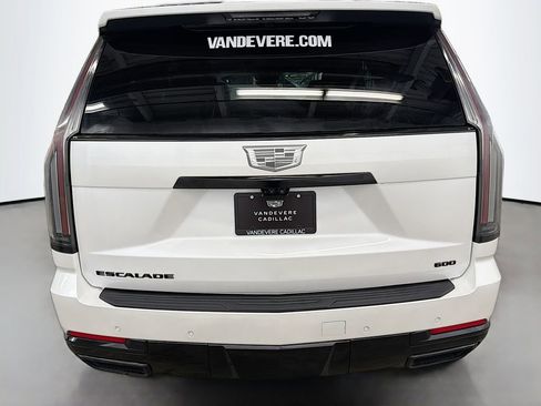 Used 2025 Cadillac Escalade Sport w/ LPO, ONYX Package image 6