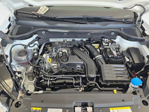 Used 2023 Volkswagen Taos S w/ Driver Assistance Package FWD image 12