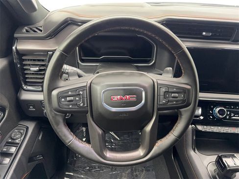 Used 2025 GMC Sierra 1500 AT4 image 58