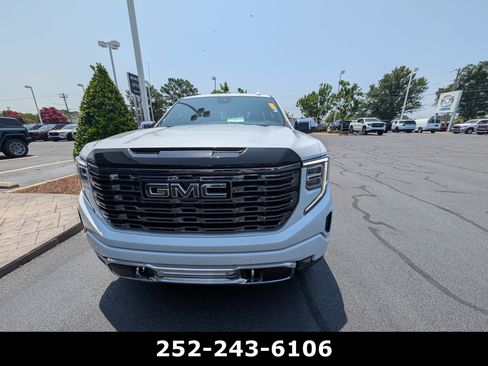 Used 2026 GMC Sierra 1500 Denali Ultimate AWD/4WD image 2