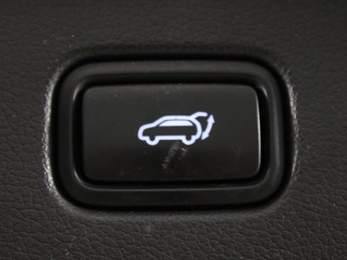 Used 2023 Hyundai Palisade Calligraphy image 17