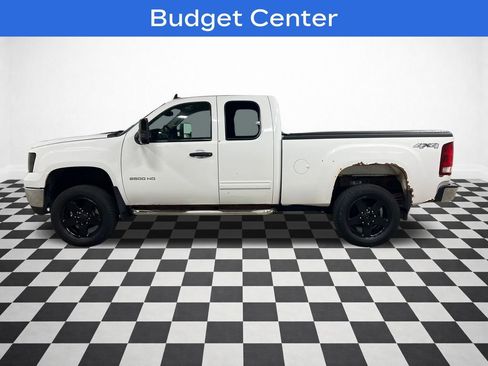 Used 2013 GMC Sierra 2500 SLE w/ SLE Preferred Package AWD/4WD image 5