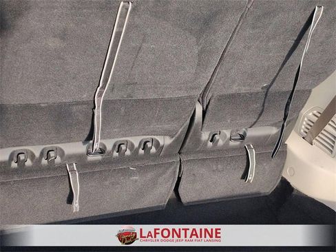 Certified 2024 Chrysler Pacifica Touring-L image 28