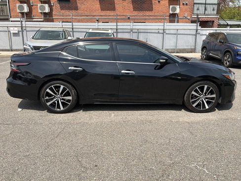 Used 2021 Nissan Maxima 3.5 SV w/ Floor Mat Group image 6