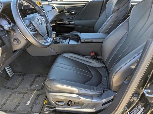 Used 2024 Lexus ES 350 F Sport w/ Accessory Package (Z2) image 16
