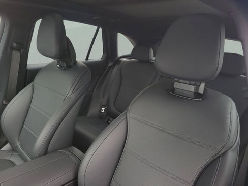 Certified 2026 Mercedes-Benz GLC 300 image 18
