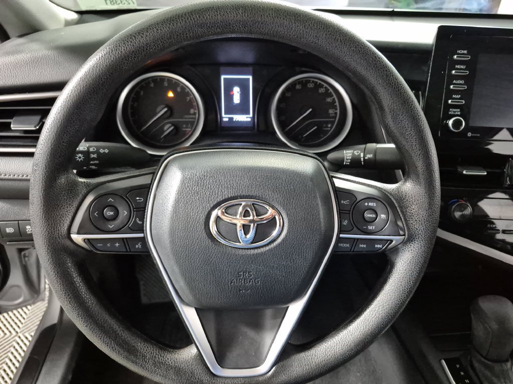 Used 2023 Toyota Camry LE FWD image 11
