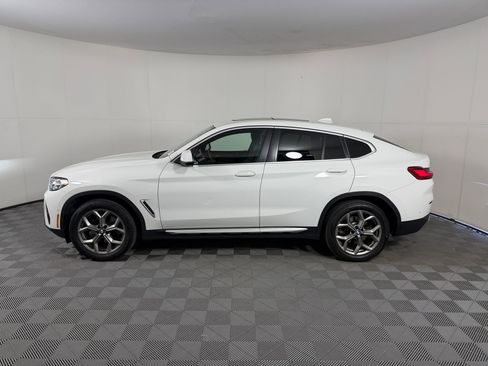 Certified 2024 BMW X4 xDrive30i w/ Premium Package AWD/4WD image 2