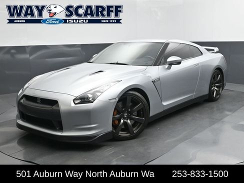 Used 2011 Nissan GT-R Premium AWD/4WD image 1