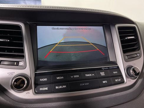 Used 2016 Hyundai Tucson Limited w/ Option Group 03 FWD image 23