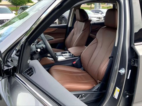 Used 2024 Acura MDX FWD w/ Technology Package image 8