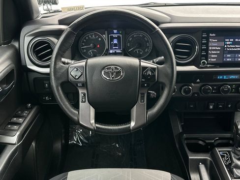 Used 2023 Toyota Tacoma 4x4 Double Cab image 14