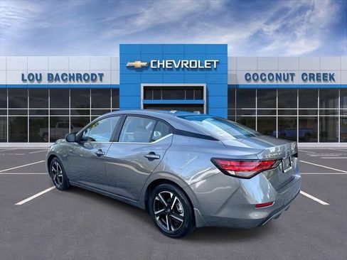 Used 2025 Nissan Sentra SV FWD image 6