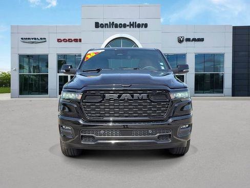 Used 2026 RAM 1500 4x4 Crew Cab image 2