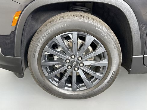 Used 2022 Chevrolet Traverse RS w/ LPO, Floor Liner Package image 38
