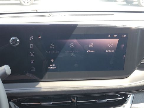 New 2025 Buick Envista Avenir image 21