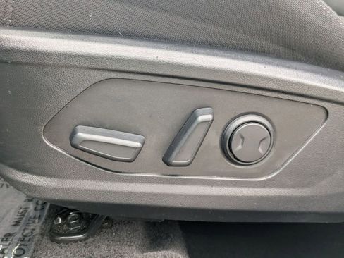 Certified 2025 Hyundai Tucson SEL AWD/4WD image 15